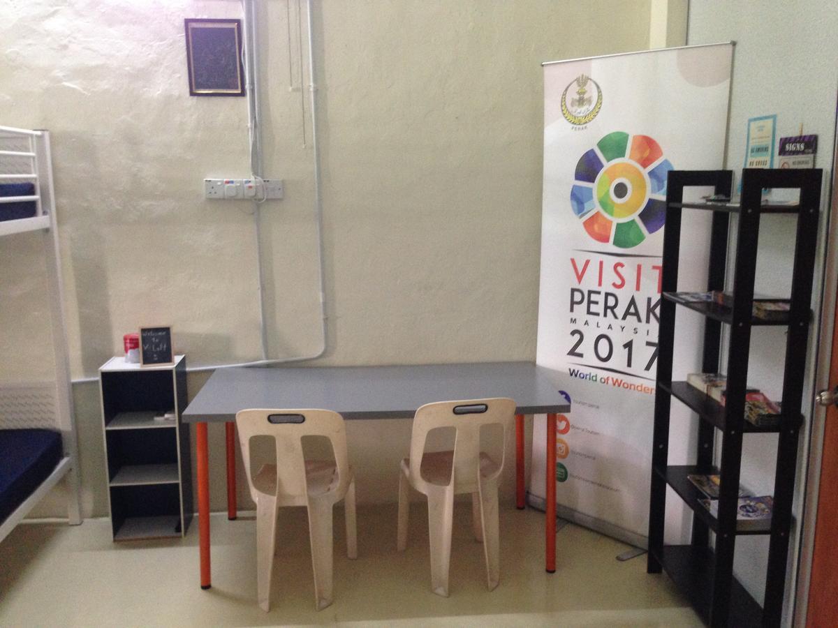 Vloft Backpackers Hostel Ipoh Buitenkant foto